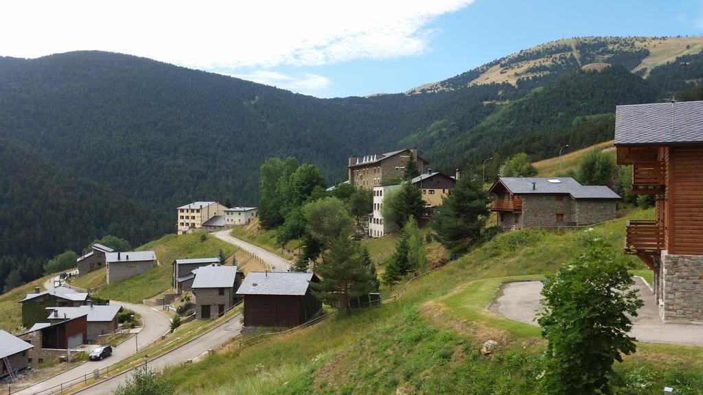 A Pousada Xalet Refugi Pere Carne La Molina  Exterior foto